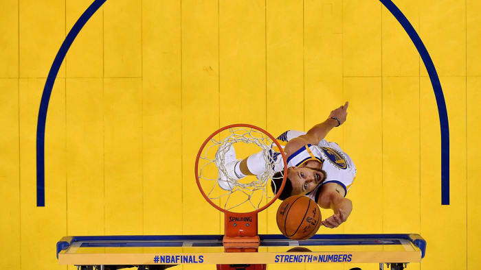 stephen-curry-warriors-nba-finals-layups